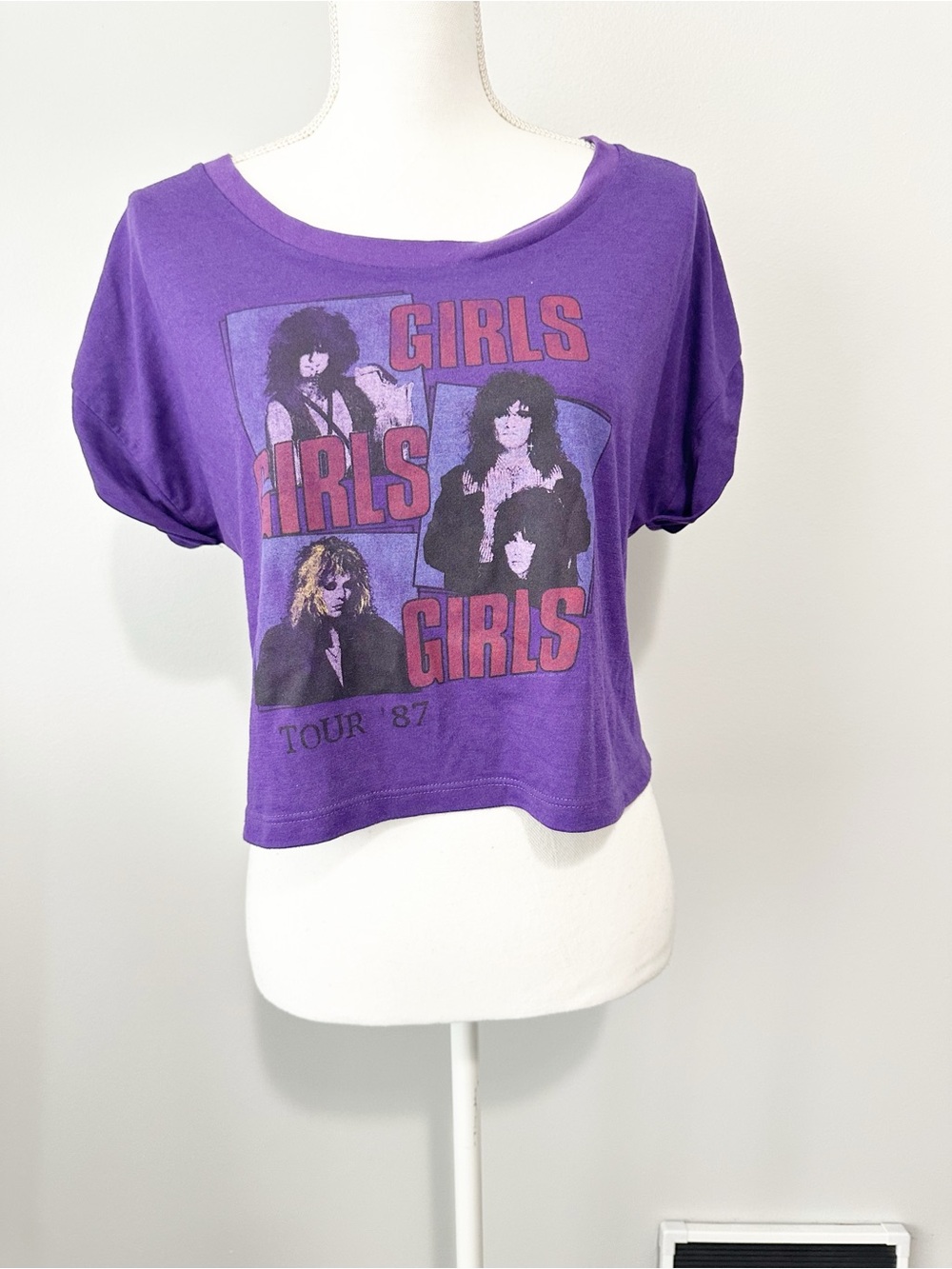 Motley Crue live nation cropped top size small girls Girls Tour '87 graphic